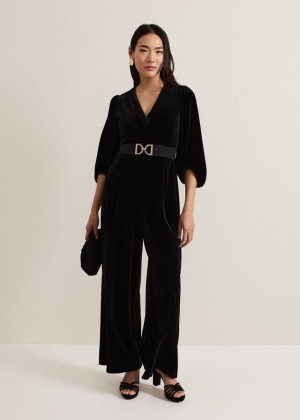 Black Phase Eight Myleen Velvet Jumpsuit | 6140VBEGF