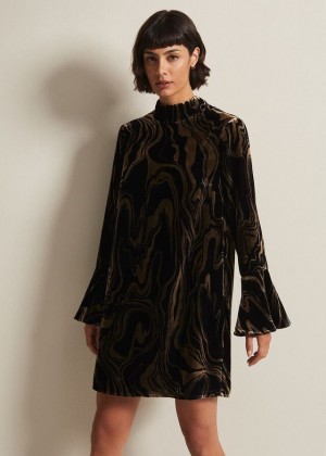 Black Phase Eight Rayna Velvet Swirl Dress | 0758FITDO