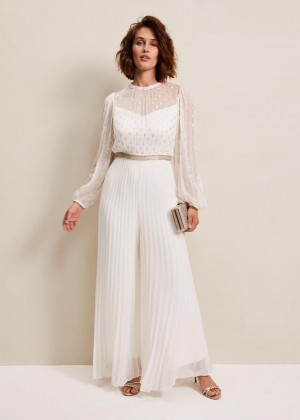 White Phase Eight Larissa Pleated Bridal Dress | 3158OXJGV