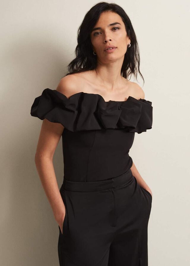 Black Phase Eight Mallorary Off The Shoulder Shirts | 0634CMZBK