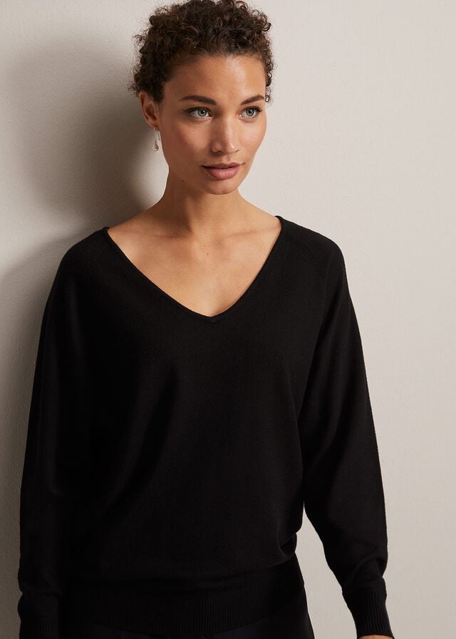 Black Phase Eight Senita Fine V-Neck Knitwear | 1756NUHBL