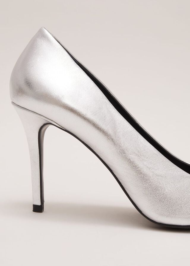 Silver Phase Eight Silver Leather Pointed Courts Heels | 1832KTQFH