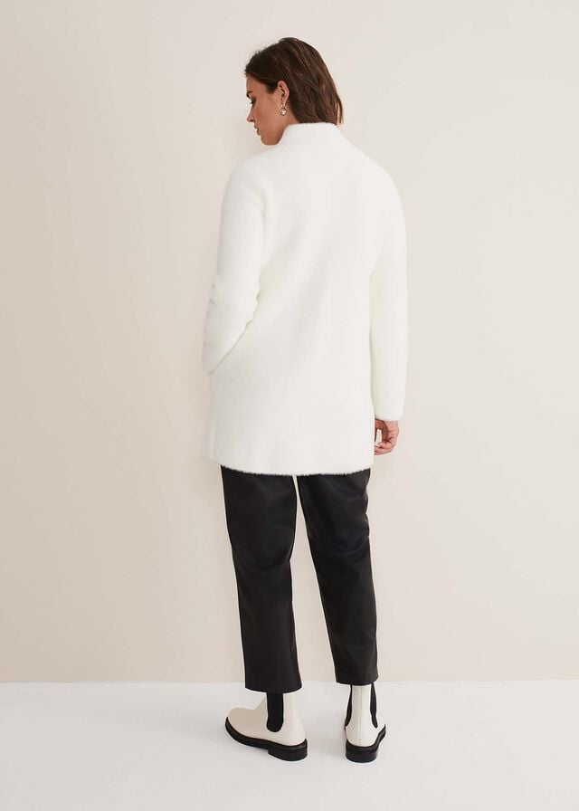 White Phase Eight Fia Fluffy Zip Coats | 5804GXTDP