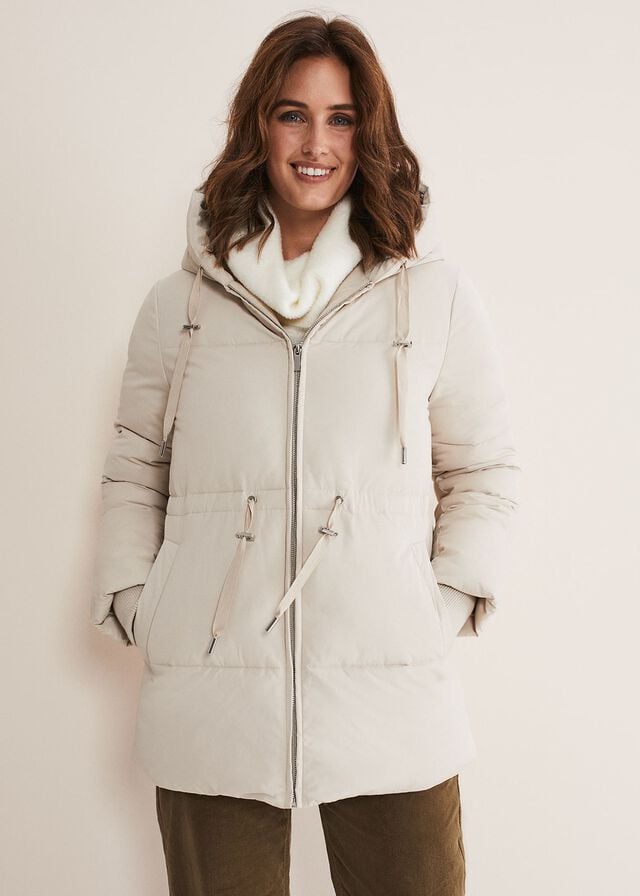 White Phase Eight Isla Toggle Puffer Coats | 3497WRCIG