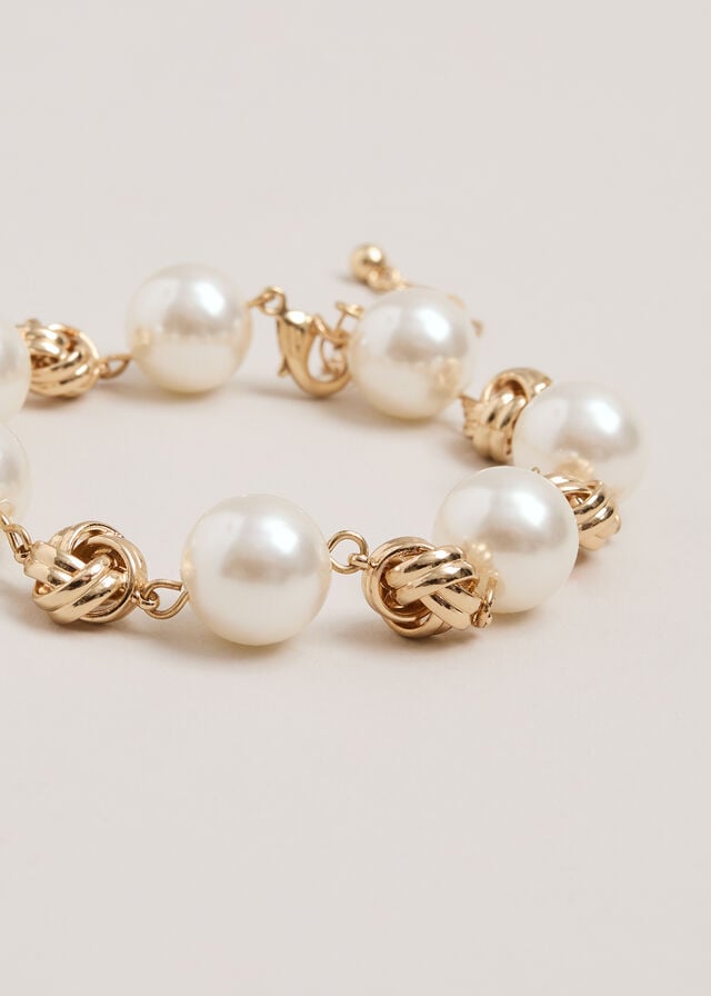 White Phase Eight Pearl Jewellery | 2593YDENM